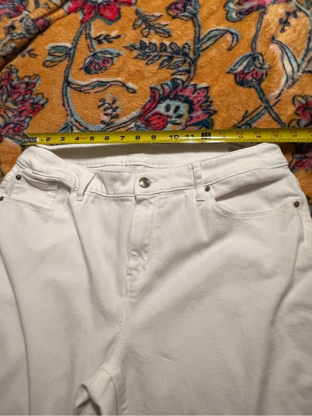 Chico’s Bootcut Jeans - Picture 11 of 12